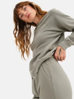 Organic Terry Raglan Sweatshirt